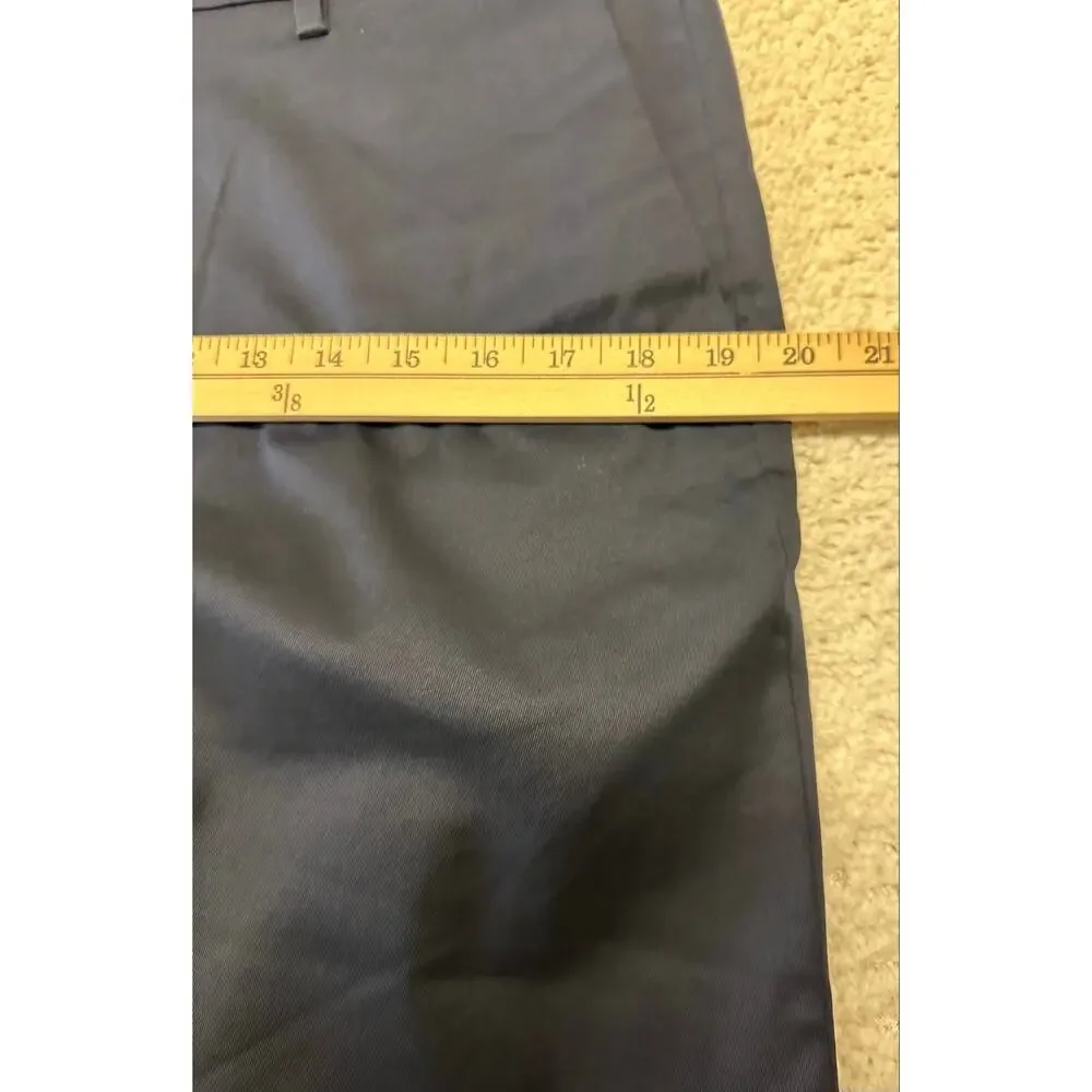 NWT* Banana Republic Men’s Rapid Movement Chino Pants Size 34